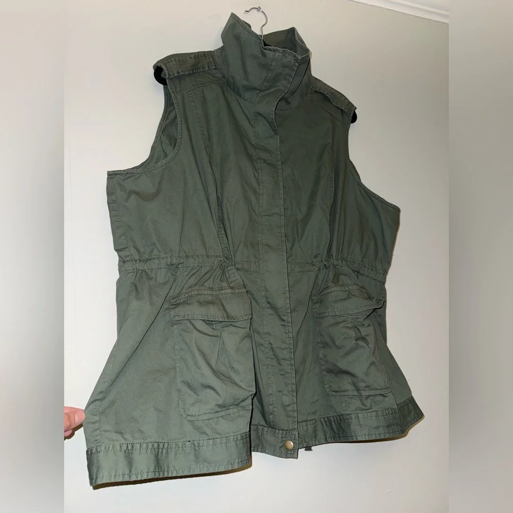 ST JOHN’S BAY women’s vest plus size 2X ✨ - Picture 3 of 10